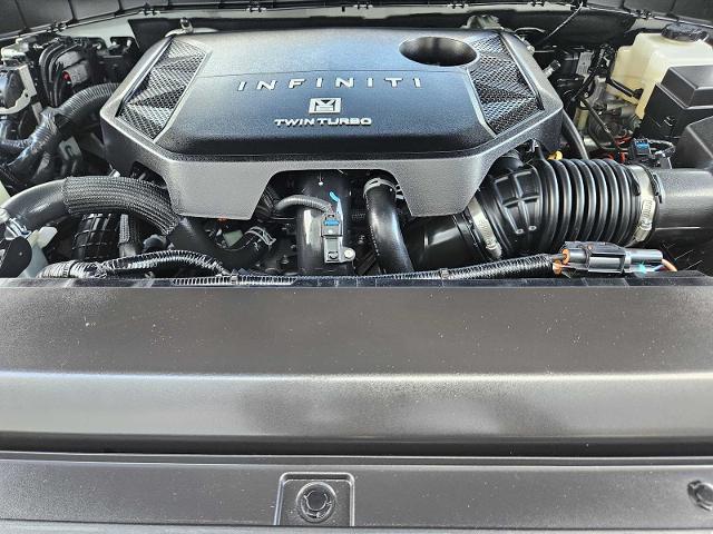 2025 INFINITI QX80 Vehicle Photo in Fort Worth, TX 76132
