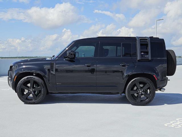 2021 Defender Vehicle Photo in AUSTIN, TX 78717