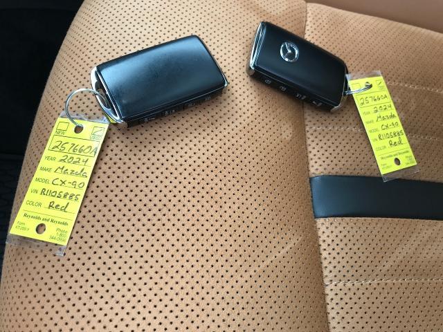 2024 Mazda CX-90 Vehicle Photo in GREEN BAY, WI 54303-3330
