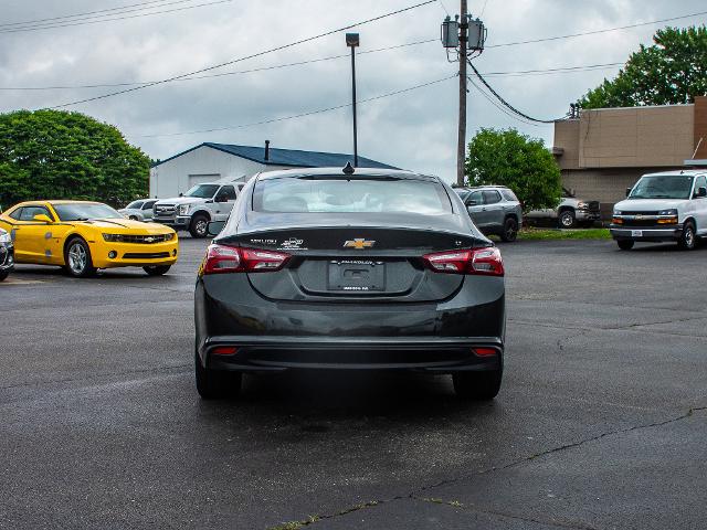 2022 Chevrolet Malibu Vehicle Photo in MADISON, IN 47250-1611