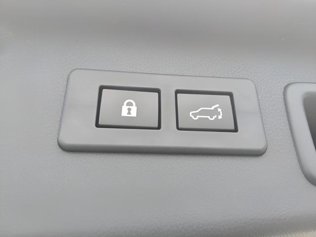 2025 Subaru Forester Vehicle Photo in Green Bay, WI 54304