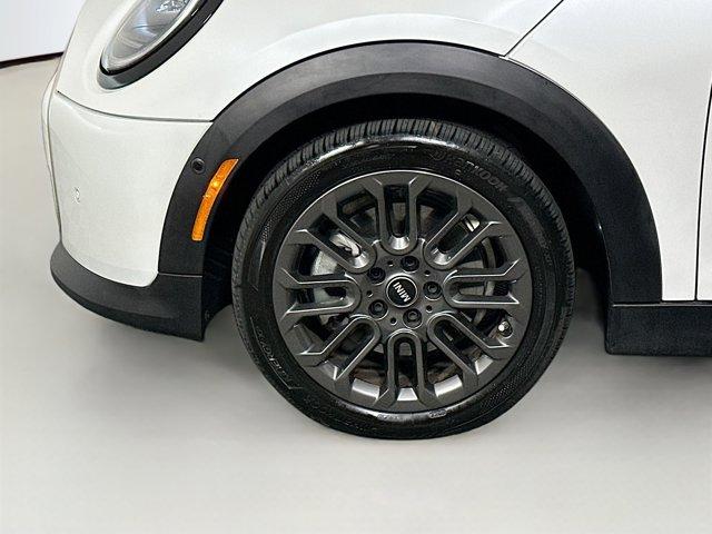 2025 MINI Cooper S Hardtop 4 Door Vehicle Photo in Doylestown, PA 18902