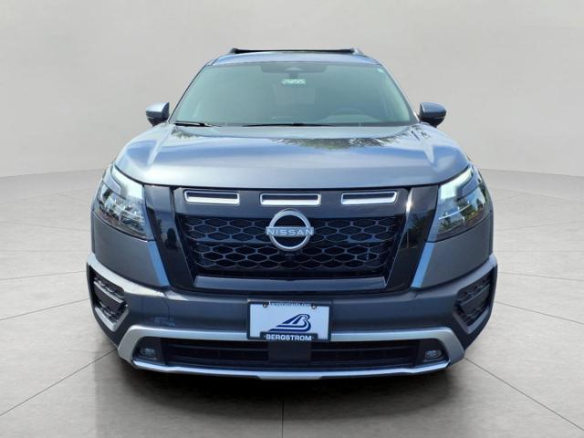 2025 Nissan Pathfinder Vehicle Photo in Oshkosh, WI 54904
