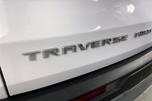 2024 Chevrolet Traverse Vehicle Photo in KANSAS CITY, MO 64114-4502