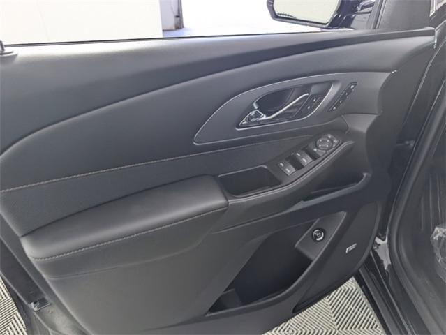 2018 Chevrolet Traverse Vehicle Photo in ENGLEWOOD, CO 80113-6708