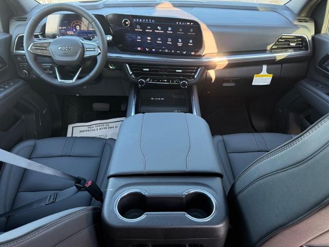 2025 Chevrolet Tahoe Vehicle Photo in COLUMBIA, MO 65203-3903