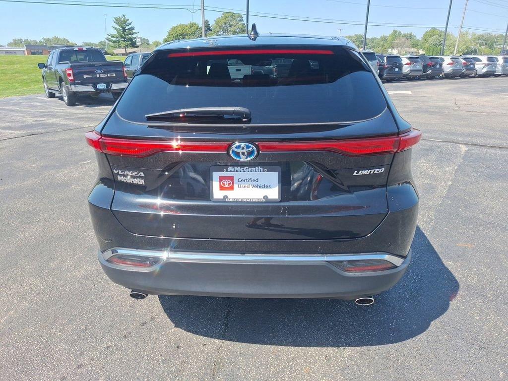2021 Toyota Venza Vehicle Photo in Cedar Rapids, IA 52402