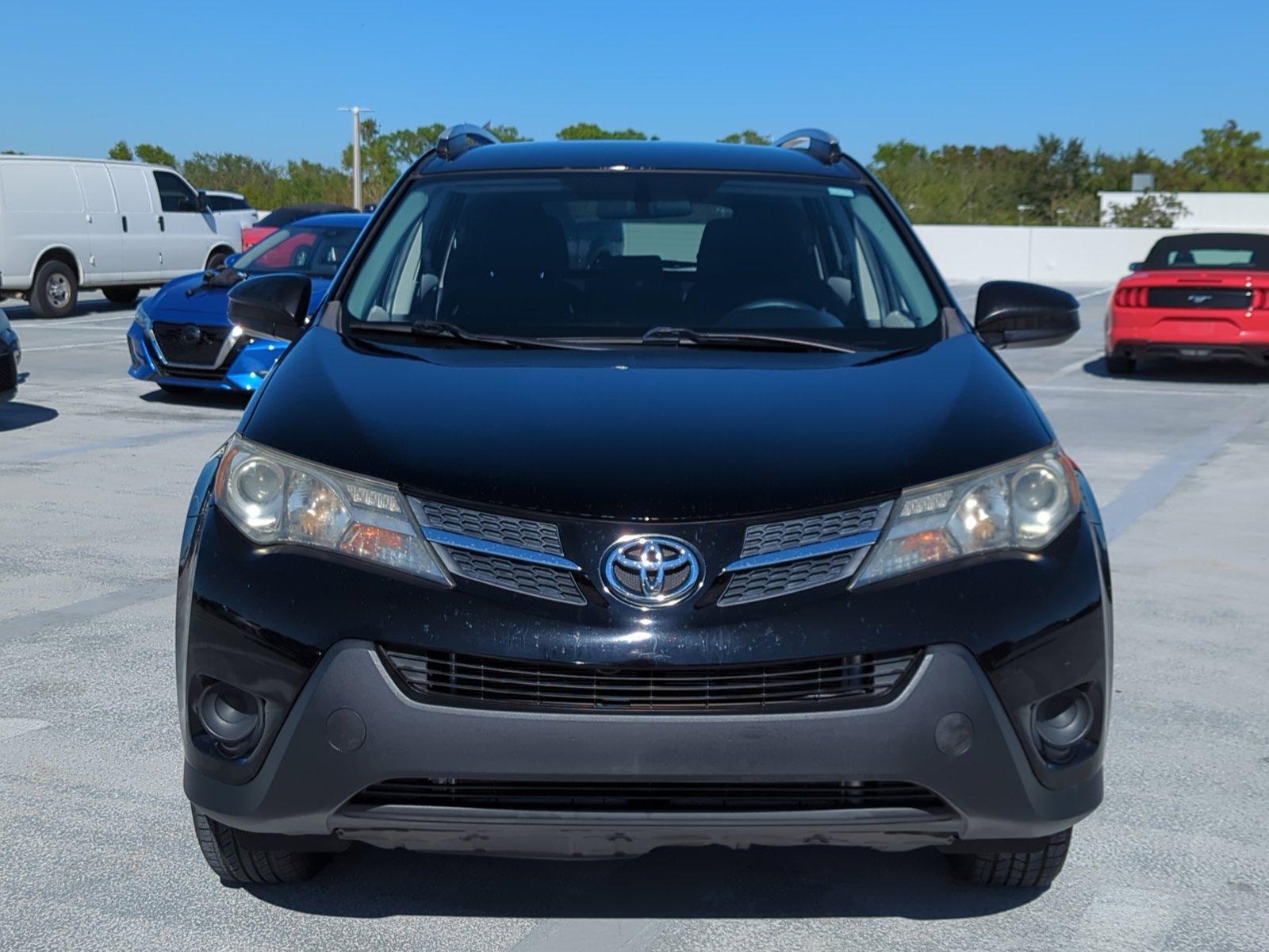 2013 Toyota RAV4 Vehicle Photo in Ft. Myers, FL 33907