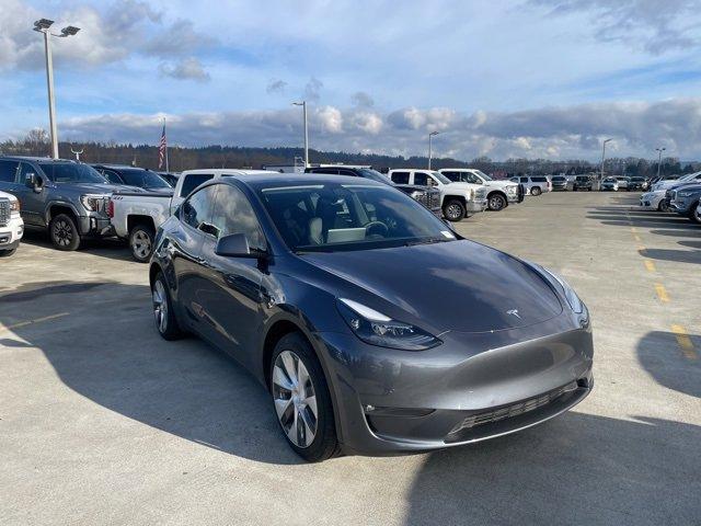 2022 Tesla Model Y Vehicle Photo in PUYALLUP, WA 98371-4149