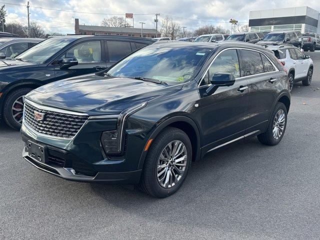 2025 Cadillac XT4 Vehicle Photo in LEOMINSTER, MA 01453-2952