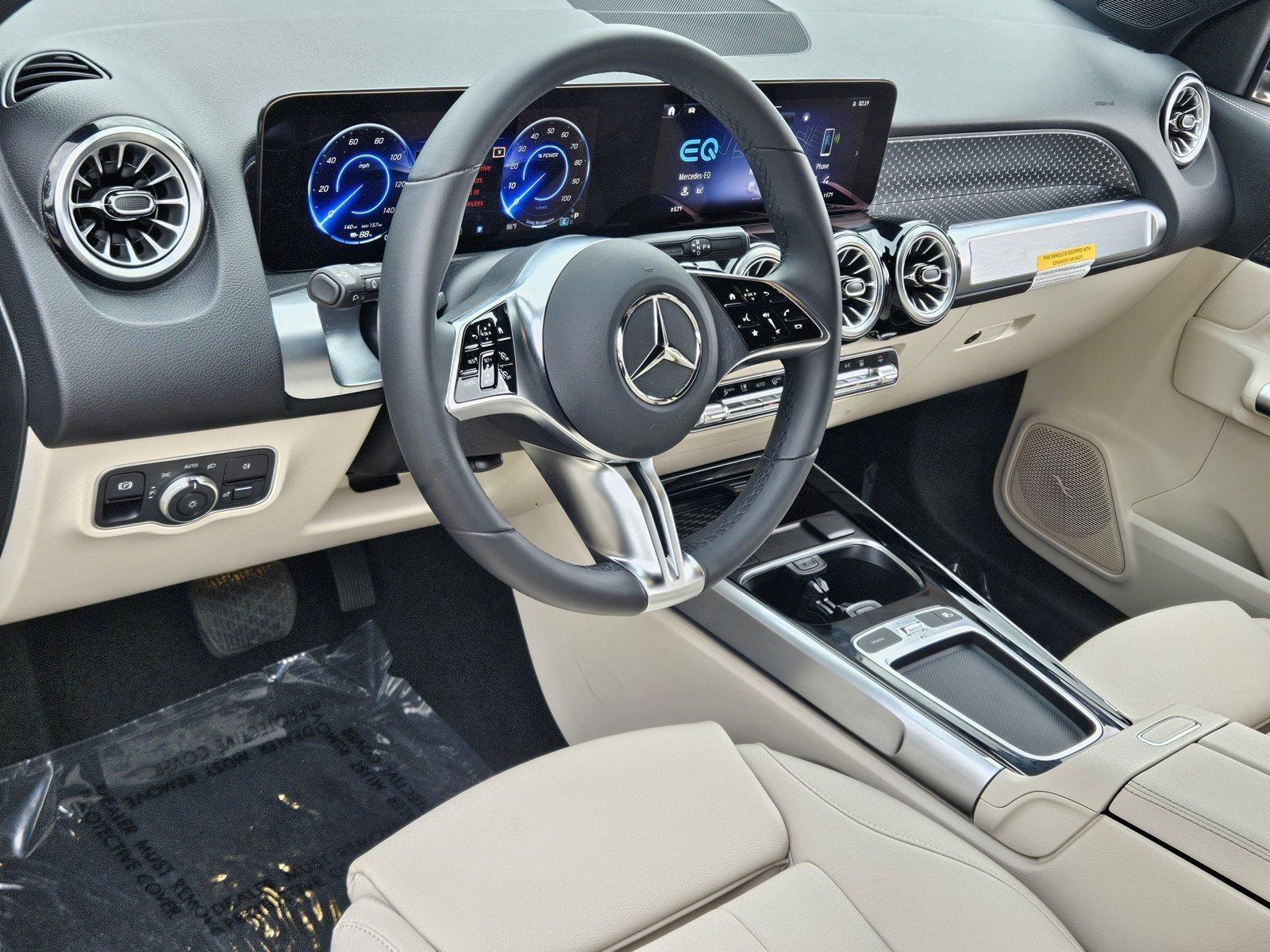 2024 Mercedes-Benz EQB Vehicle Photo in Pembroke Pines , FL 33027