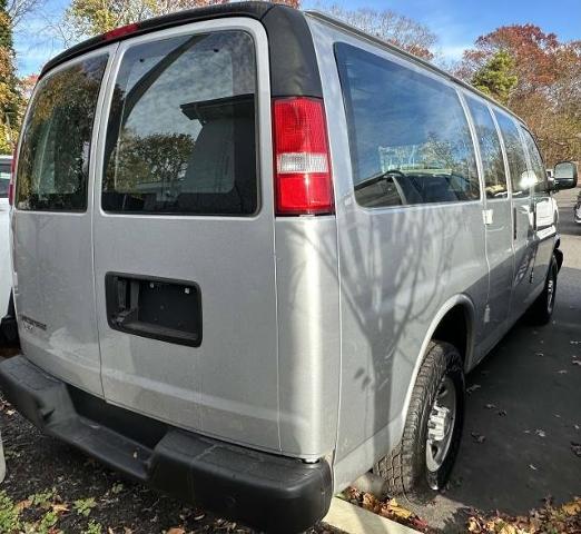 2018 Chevrolet Express Cargo Van Vehicle Photo in SAINT JAMES, NY 11780-3219