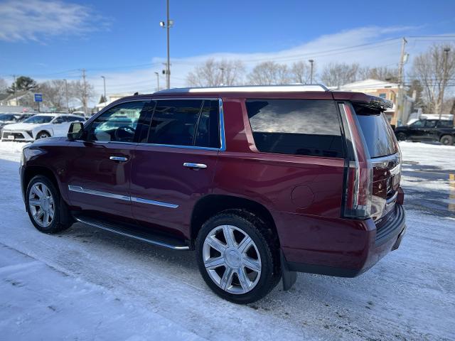 2017 Cadillac Escalade Vehicle Photo in MASSENA, NY 13662-2255