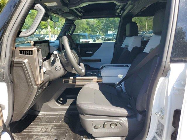 2025 GMC HUMMER EV SUV Vehicle Photo in SUNRISE, FL 33323-3202