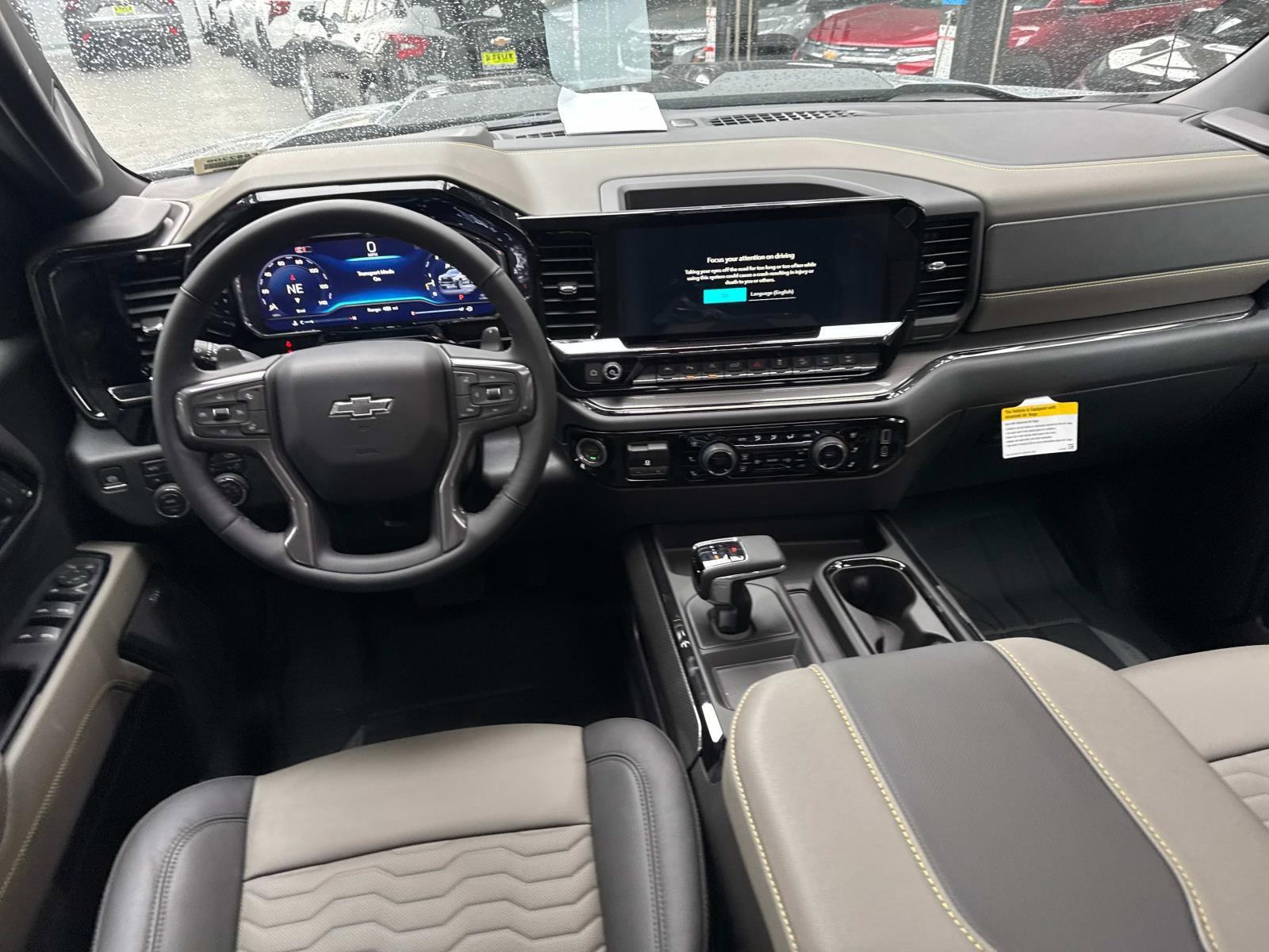2025 Chevrolet Silverado 1500 Vehicle Photo in LOS ANGELES, CA 90007-3794