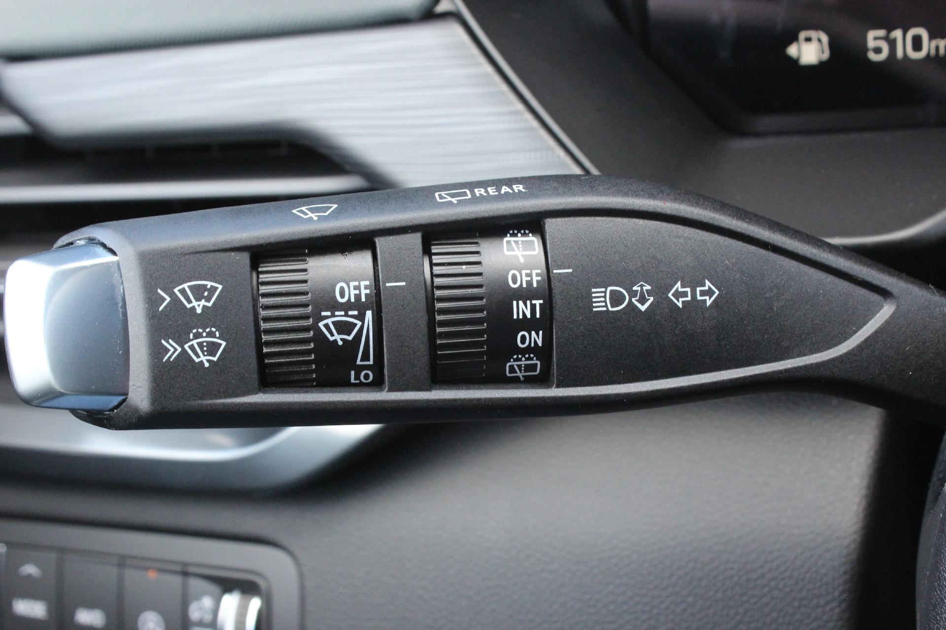 2025 GMC Acadia Vehicle Photo in AURORA, CO 80012-4011