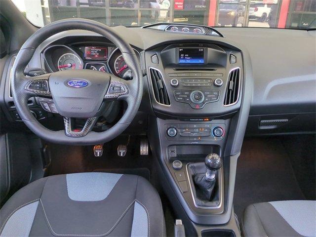 2017 Ford Focus Vehicle Photo in PASADENA, CA 91107-3803