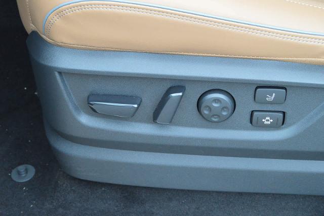 2025 INFINITI QX80 Vehicle Photo in Houston, TX 77090