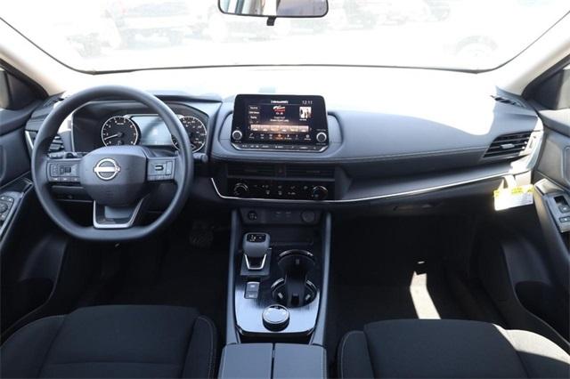 2025 Nissan Rogue Vehicle Photo in Hazelwood, MO 63042