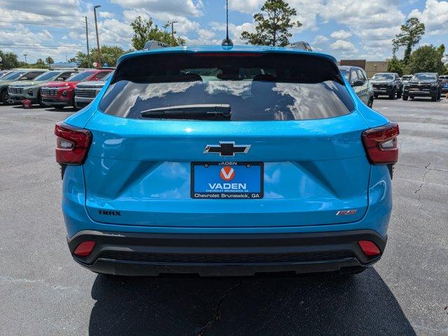 2025 Chevrolet Trax Vehicle Photo in BRUNSWICK, GA 31525-1881