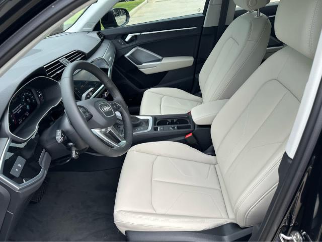 2025 Audi Q3 Vehicle Photo in HOUSTON, TX 77090