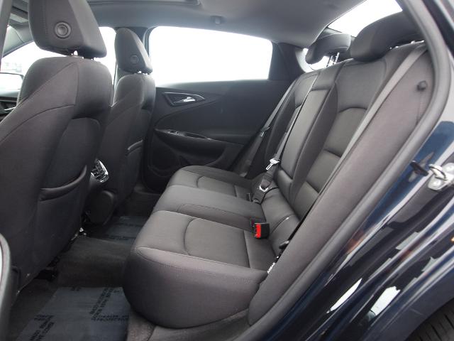 2022 Chevrolet Malibu Vehicle Photo in MADISON, IN 47250-1611