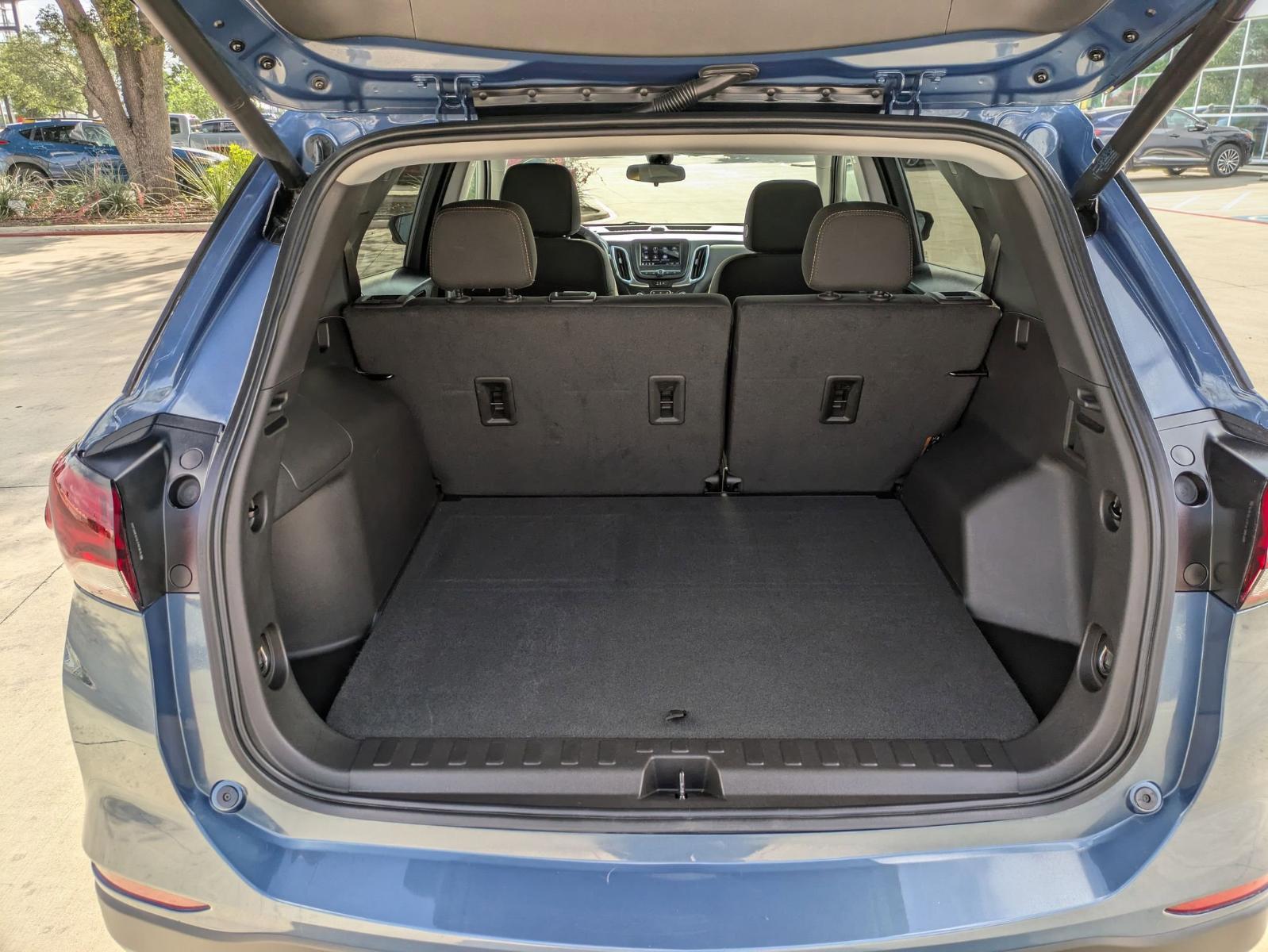 2024 Chevrolet Equinox Vehicle Photo in SELMA, TX 78154-1460
