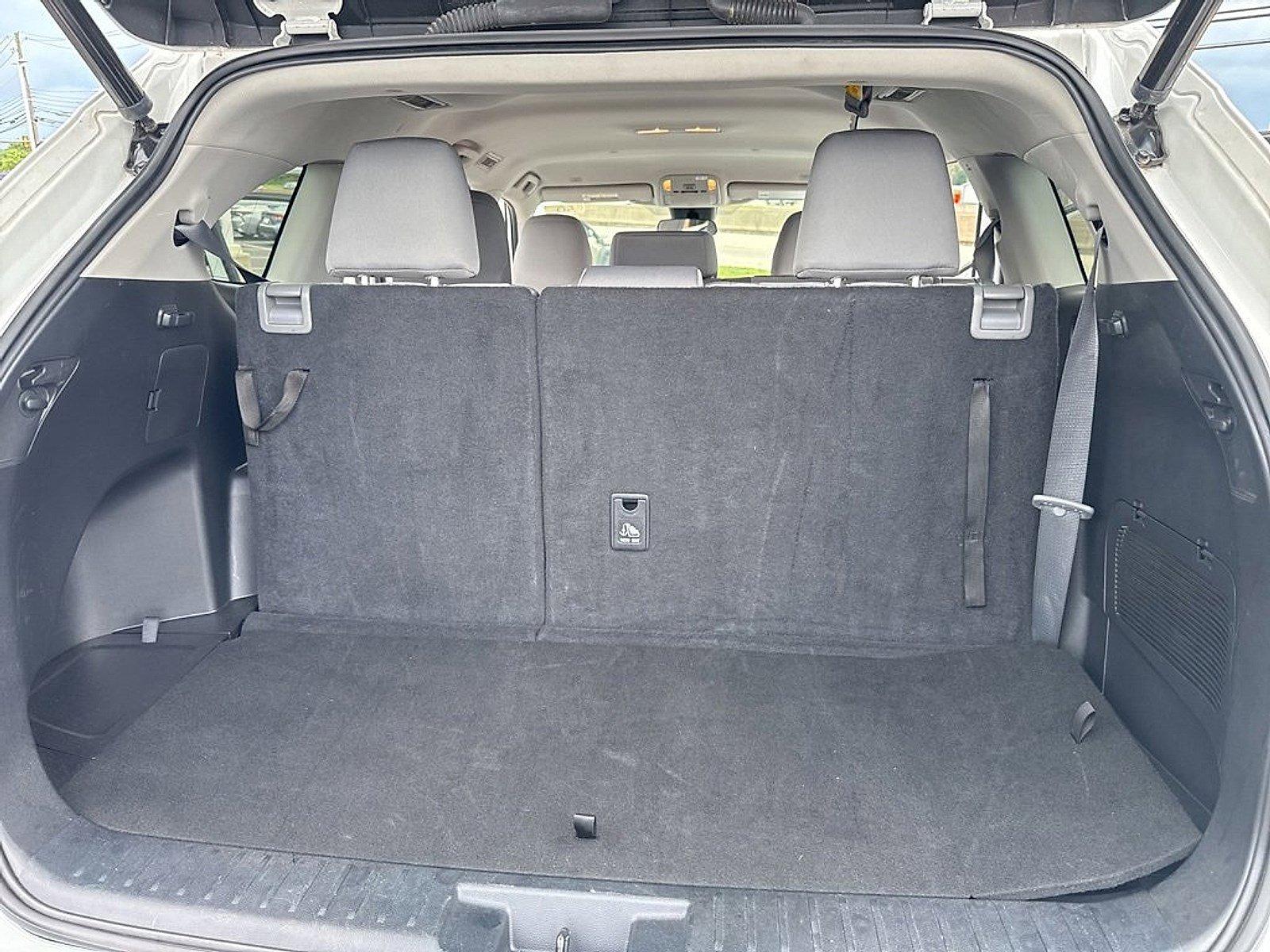 2023 Toyota Highlander Vehicle Photo in Harrisburg, PA 17111
