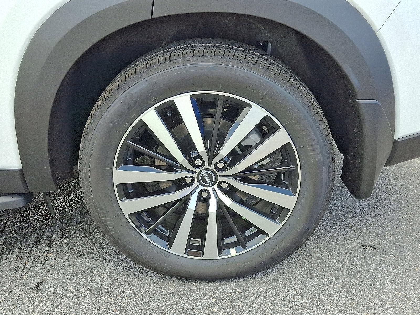 2025 Nissan Pathfinder Vehicle Photo in Mechanicsburg, PA 17050-2306
