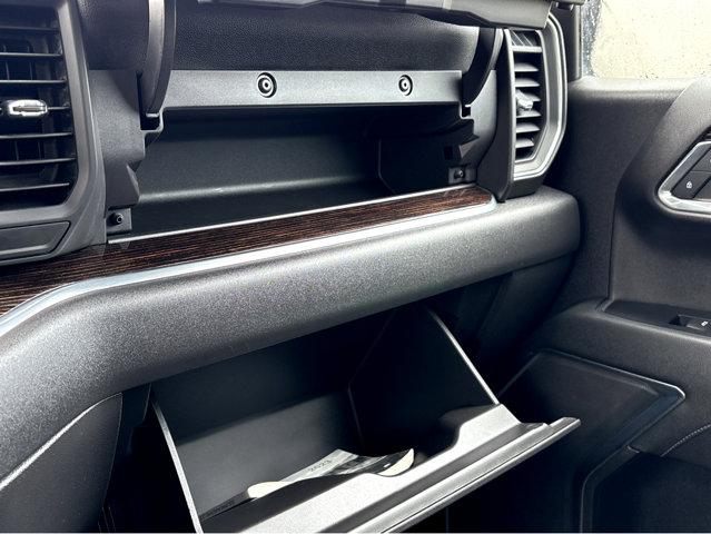 2023 GMC Sierra 1500 Vehicle Photo in Hinesville, GA 31313