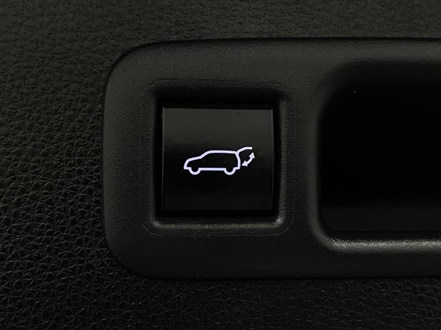 2022 Toyota Highlander Vehicle Photo in Appleton, WI 54913