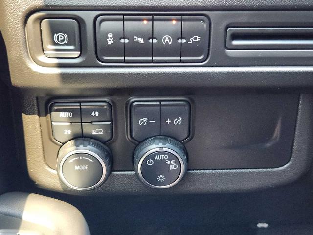 2021 Chevrolet Tahoe Vehicle Photo in DENTON, TX 76210-9321