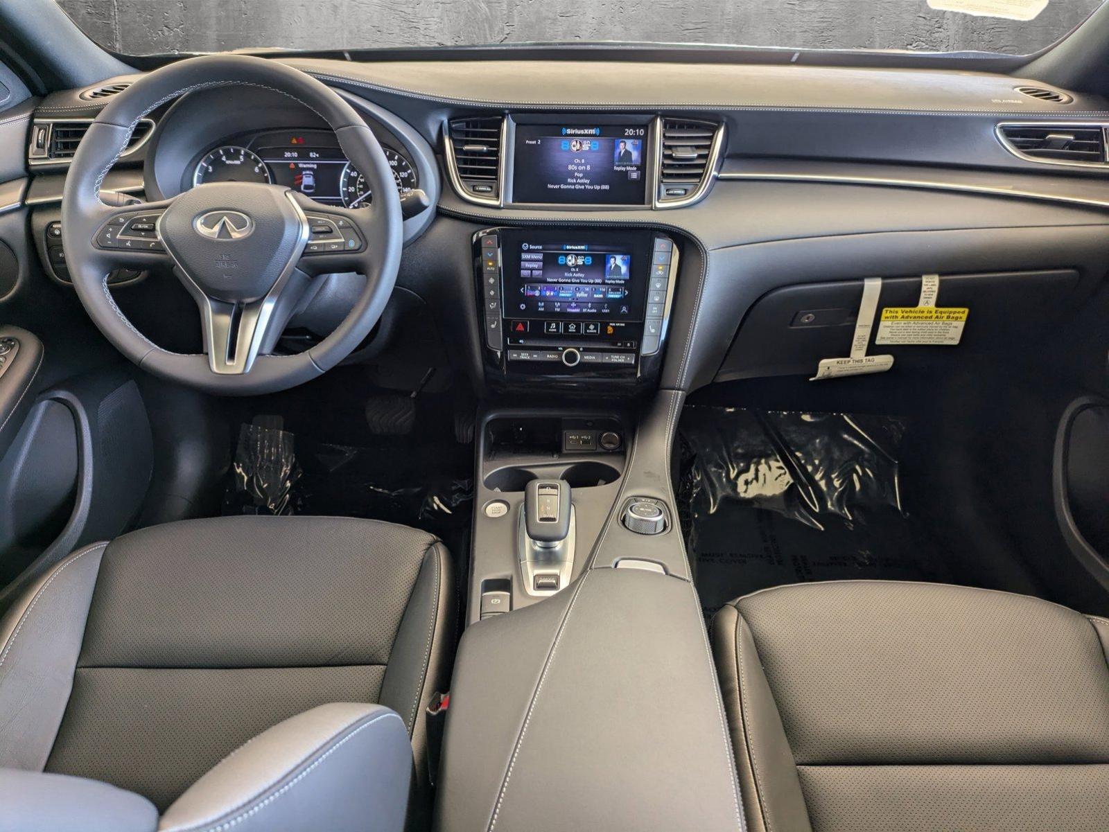 2025 INFINITI QX55 Vehicle Photo in Tustin, CA 92782