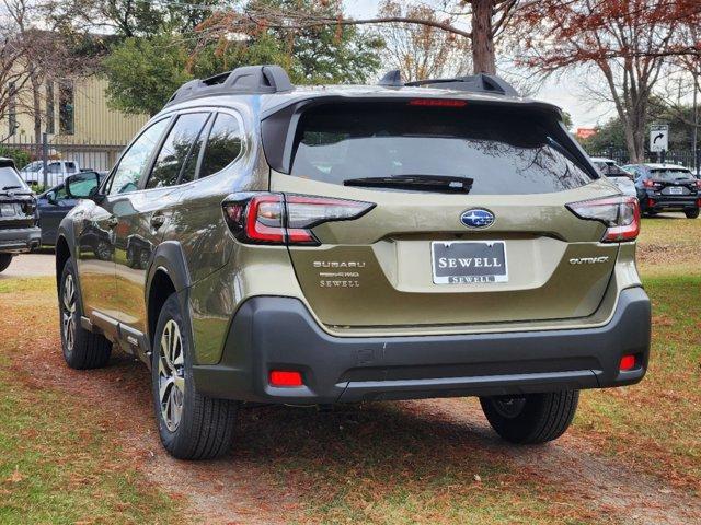 2025 Subaru Outback Vehicle Photo in DALLAS, TX 75209