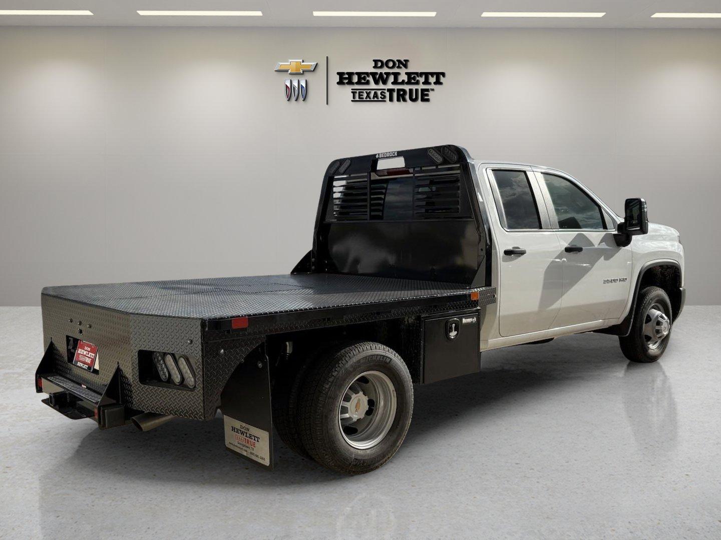 2024 Chevrolet Silverado 3500 HD Vehicle Photo in GEORGETOWN, TX 78626-7508