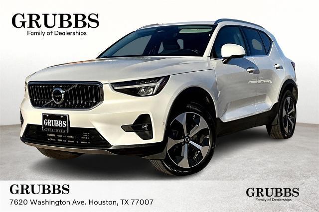 2024 Volvo XC40 Vehicle Photo in Houston, TX 77007