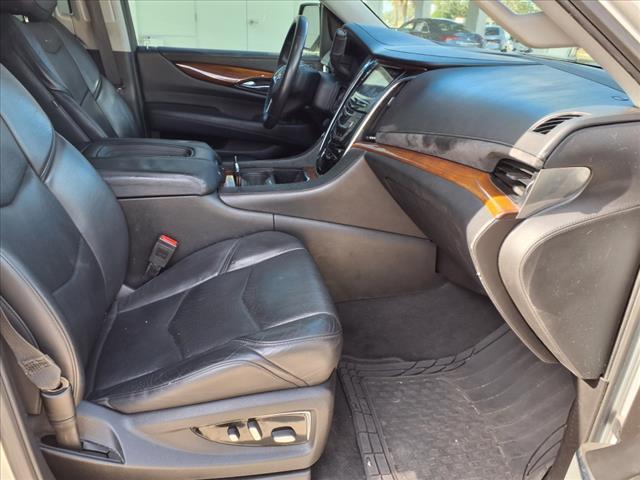 2018 Cadillac Escalade Vehicle Photo in TAMPA, FL 33612-3404