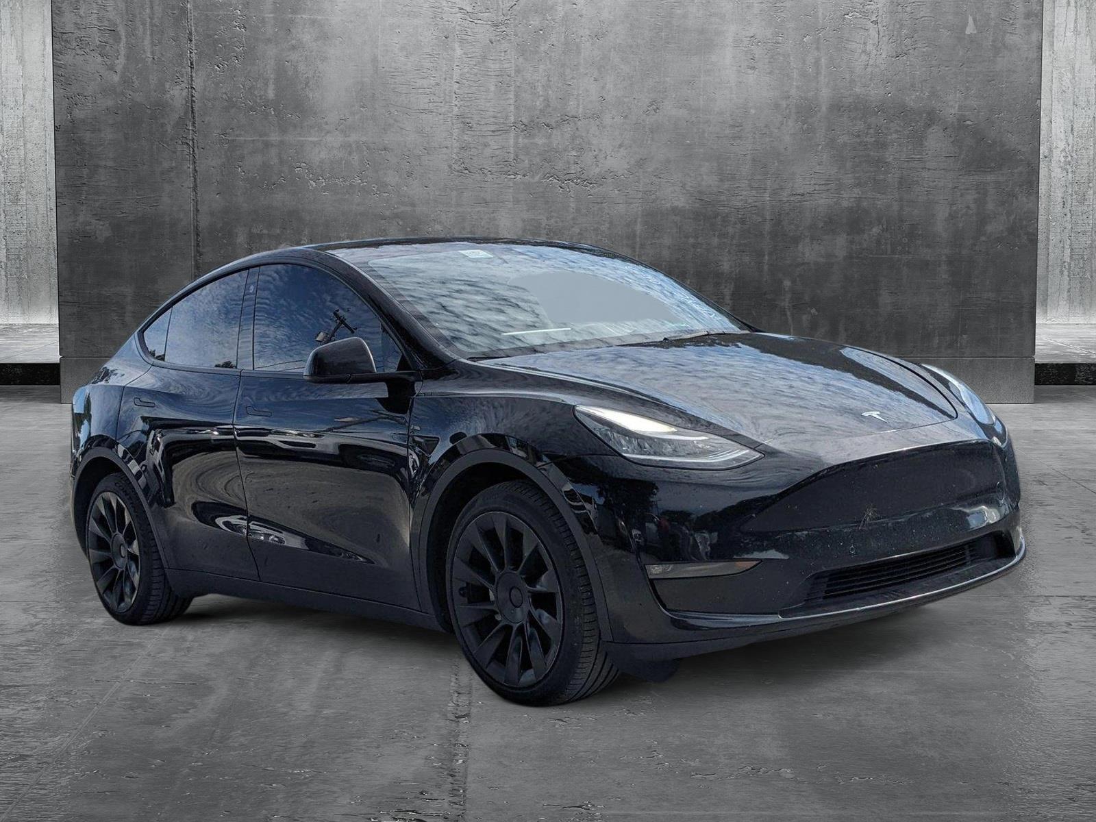 2022 Tesla Model Y Vehicle Photo in GREENACRES, FL 33463-3207