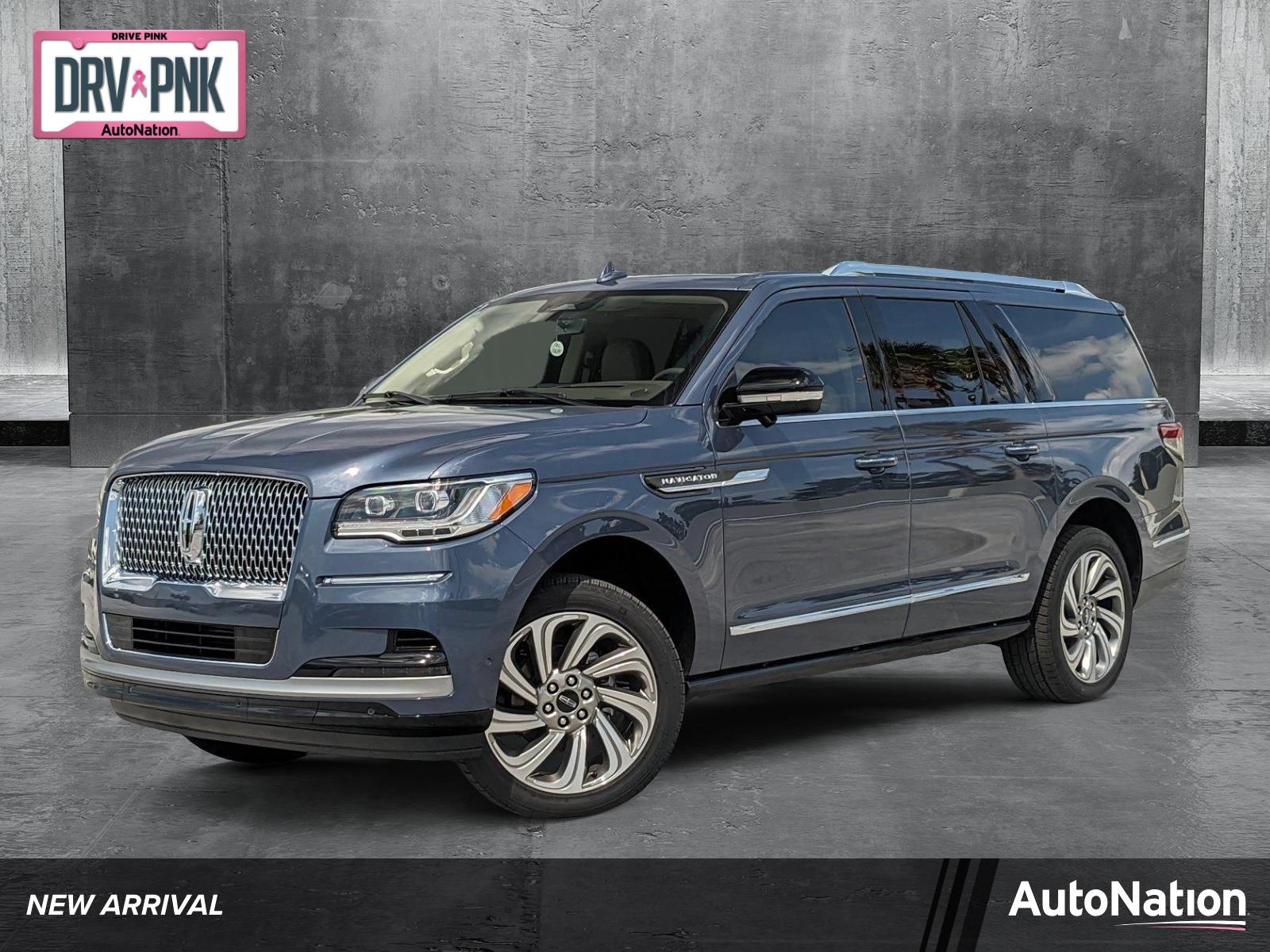 2023 Lincoln Navigator L Vehicle Photo in Clearwater, FL 33765