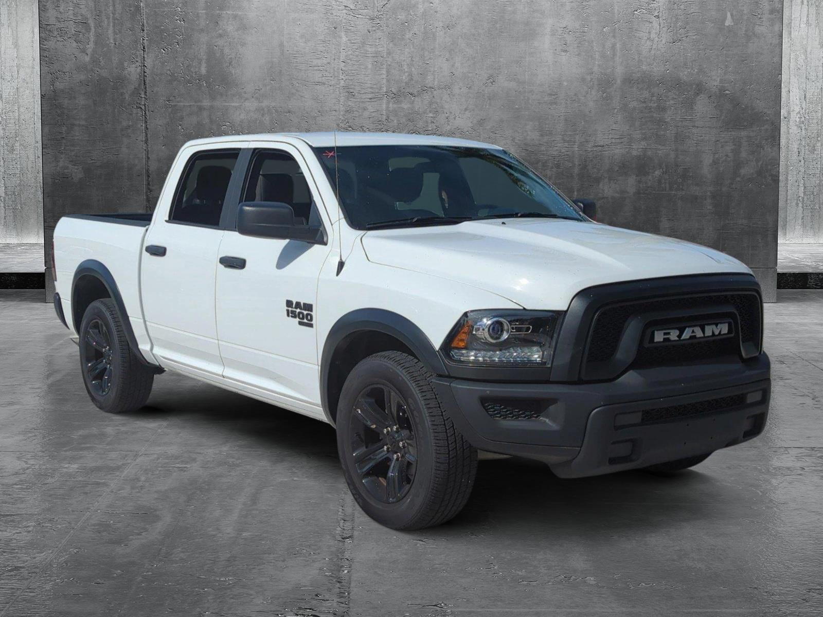 2024 Ram 1500 Classic Vehicle Photo in Pembroke Pines, FL 33027