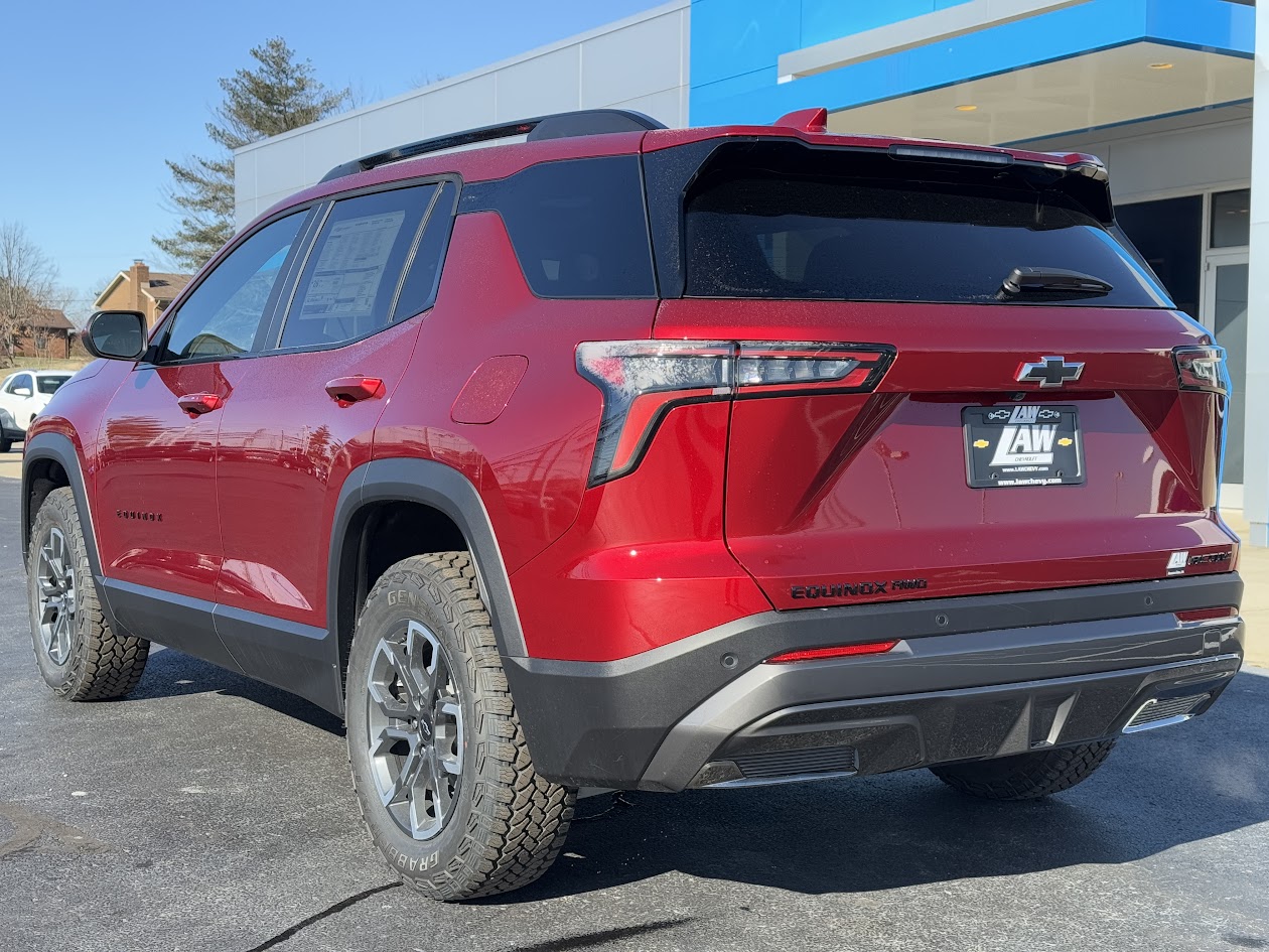 2025 Chevrolet Equinox Vehicle Photo in BOONVILLE, IN 47601-9633