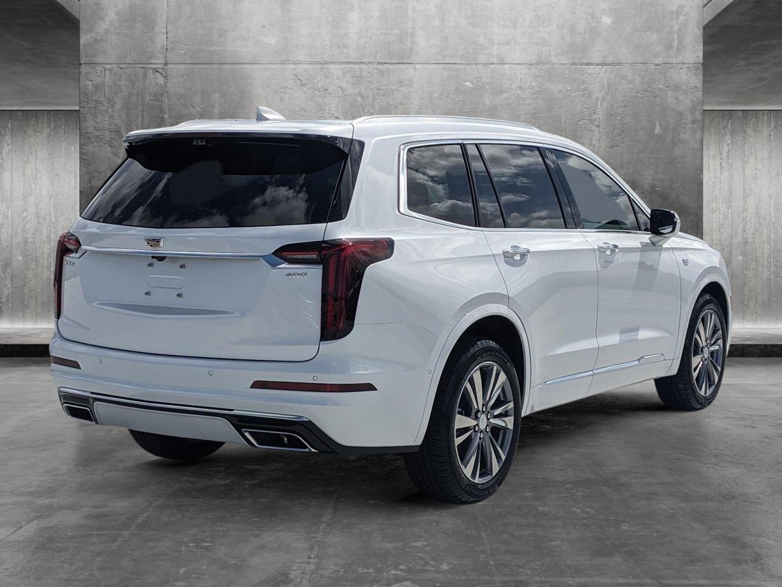 2024 Cadillac XT6 Vehicle Photo in WEST PALM BEACH, FL 33407-3296