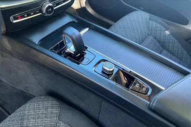 2023 Volvo XC60 Vehicle Photo in Houston, TX 77007