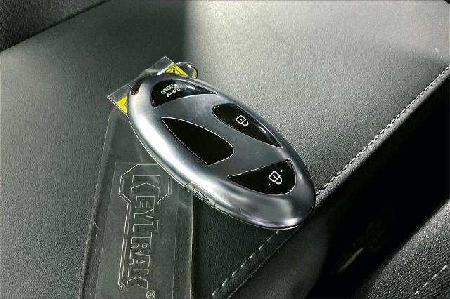2024 Hyundai SONATA Hybrid Vehicle Photo in Tulsa, OK 74129