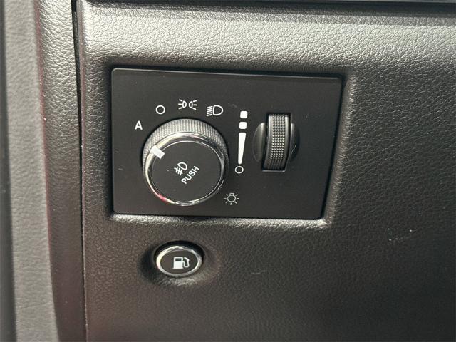 2020 Jeep Grand Cherokee Vehicle Photo in EVERETT, WA 98203-5662