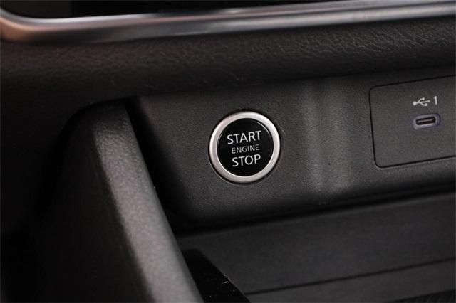 2023 Nissan Rogue Vehicle Photo in Hazelwood, MO 63042