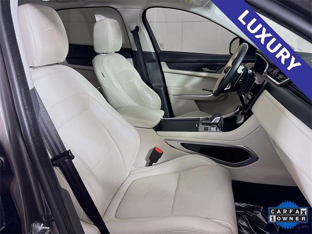 2021 Jaguar F-PACE Vehicle Photo in Puyallup, WA 98371