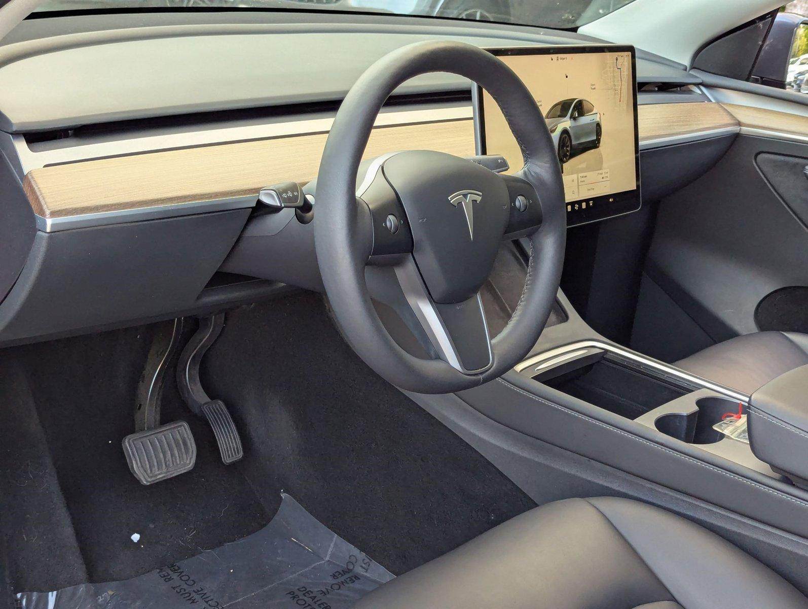 2023 Tesla Model Y Vehicle Photo in Pompano Beach, FL 33064