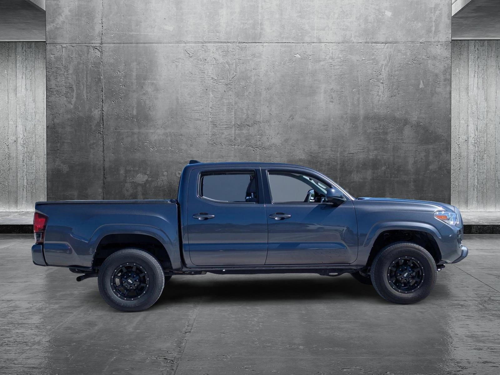 2022 Toyota Tacoma 2WD Vehicle Photo in Ft. Myers, FL 33907
