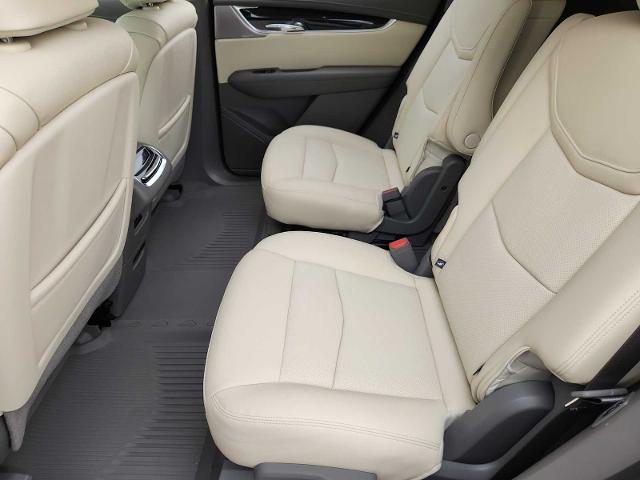2025 Cadillac XT6 Vehicle Photo in HOUSTON, TX 77079